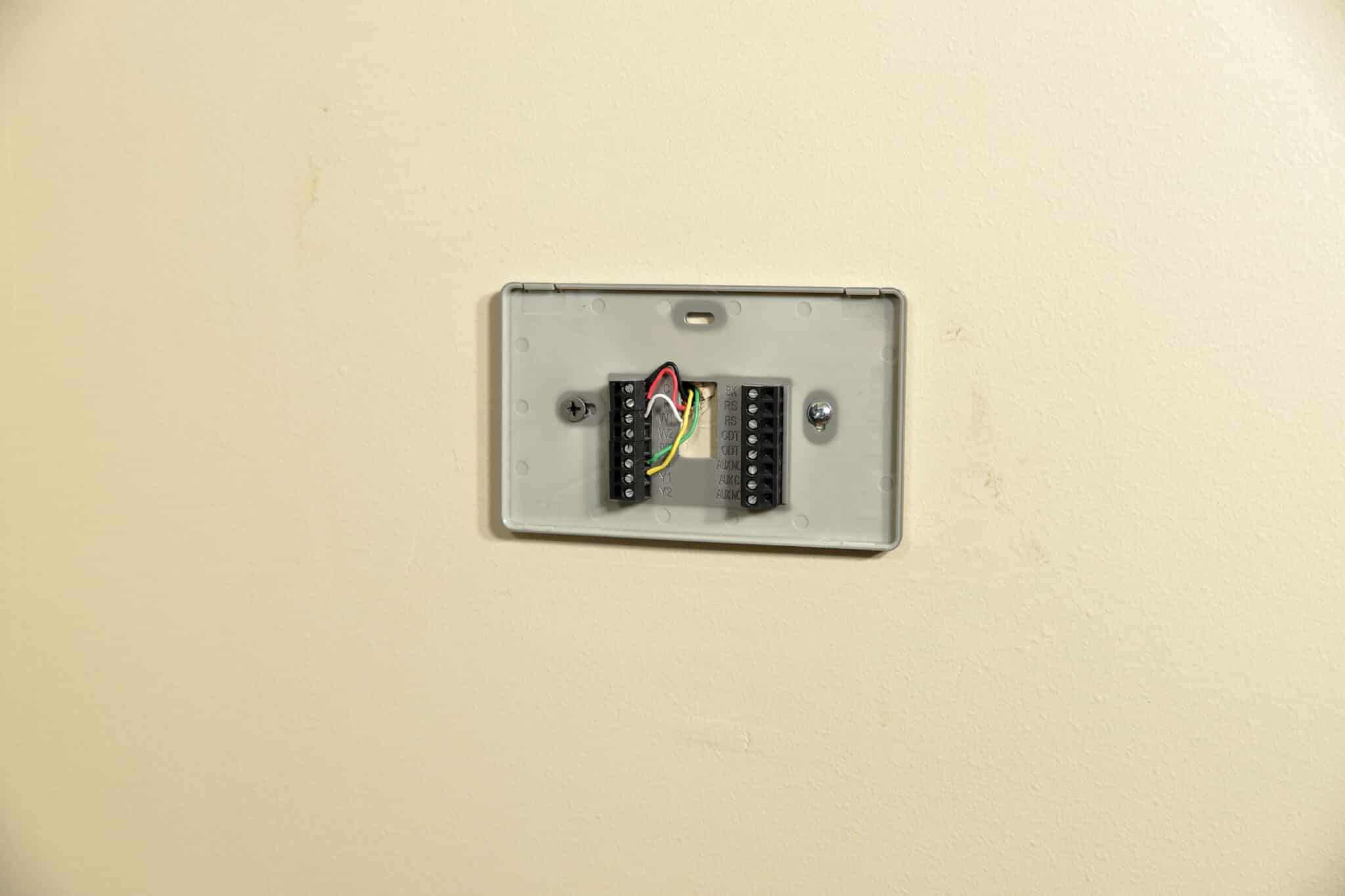 Thermostat wiring setup during installation, Home Automation Wiring.