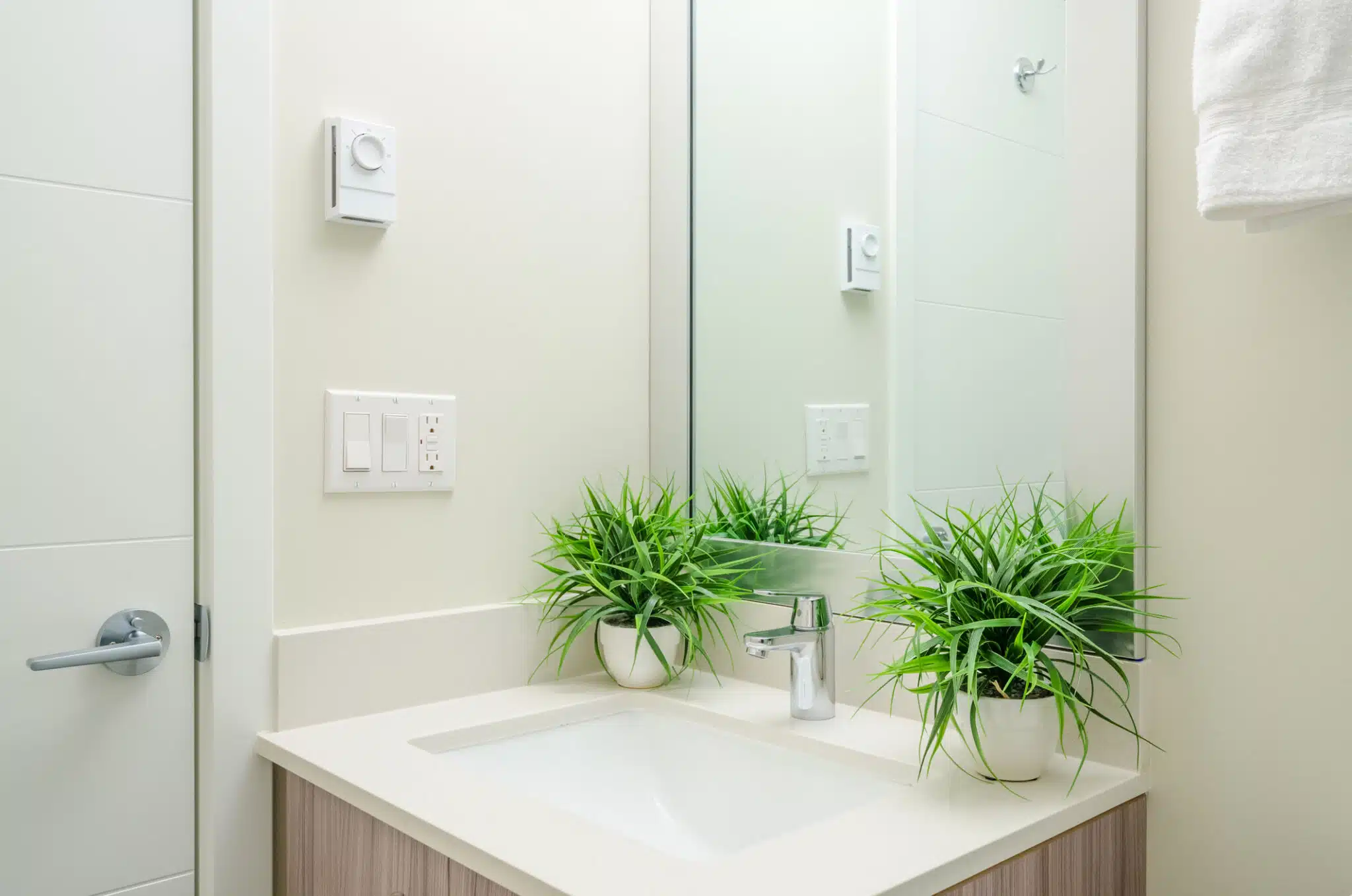GFCI outlet bathroom, Modern Electrical Compliance.