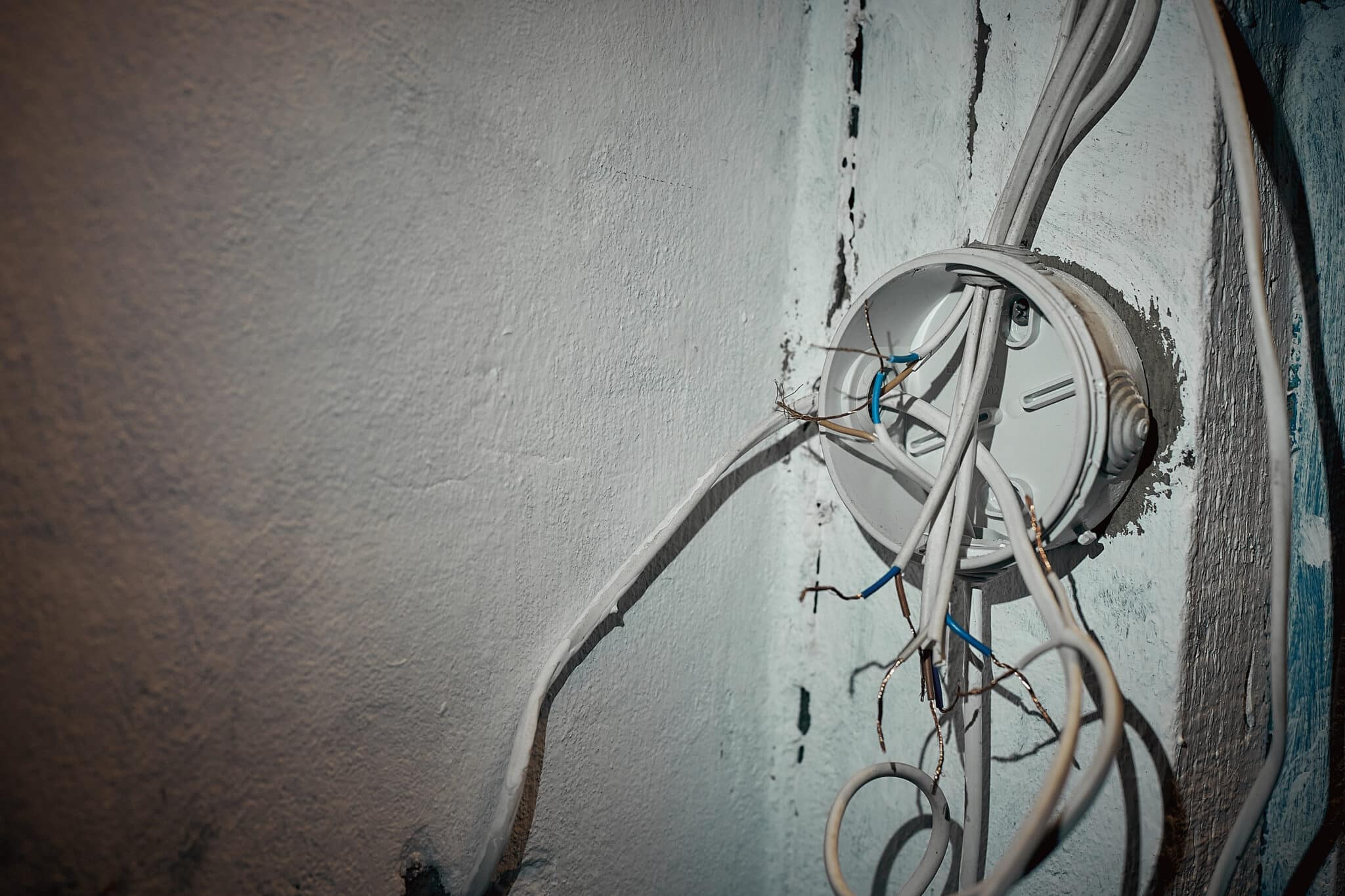 Common mistakes, Electrical Junction Box Setup.